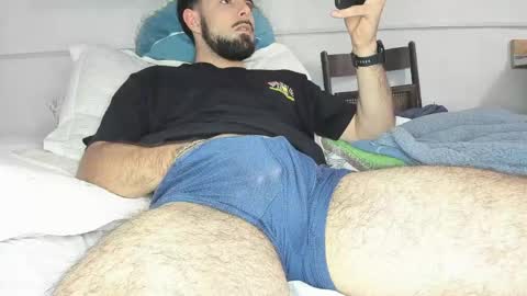 Javier  online show from May 15, 2026, 5:42 pm