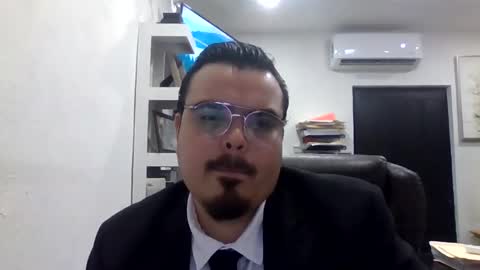 Snapshot of javirmxxs chatting on February 19, 2026, 10:50 pm Javi online show from February 19, 2026, 10:50 pm