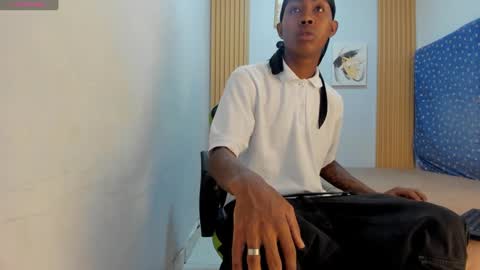 jax_maliq online show from October 2, 2025, 2:18 am