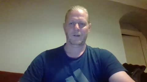 Snapshot of jaxx7777 chatting on November 5, 2025, 4:01 am jaxx7777 online show from November 5, 2025, 4:01 am