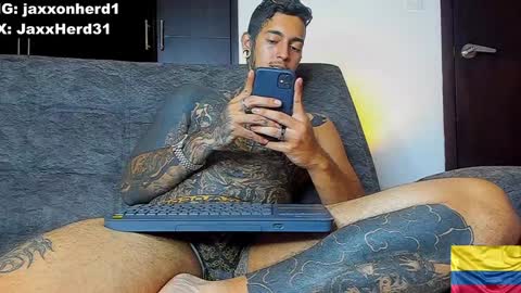 Snapshot of jaxxxonherd chatting on January 19, 2025, 12:49 am Michael online show from January 19, 2025, 12:49 am