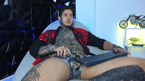 Snapshot of jaxxxonherd chatting on March 8, 2025, 5:38 am Michael online show from March 8, 2025, 5:38 am