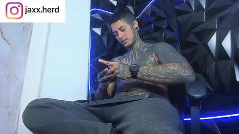 Snapshot of jaxxxonherd chatting on September 19, 2025, 3:34 pm Michael online show from September 19, 2025, 3:34 pm