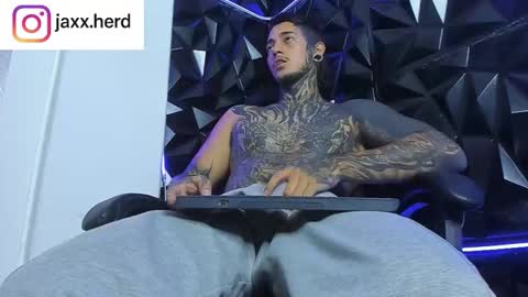 Snapshot of jaxxxonherd chatting on September 22, 2025, 12:18 pm Michael online show from September 22, 2025, 12:18 pm