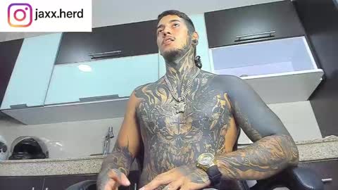 Snapshot of jaxxxonherd chatting on October 14, 2025, 7:58 pm Michael online show from October 14, 2025, 7:58 pm