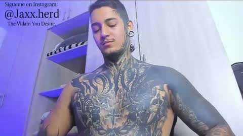 Snapshot of jaxxxonherd chatting on November 7, 2025, 11:32 am Michael online show from November 7, 2025, 11:32 am