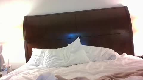 mj online show from February 13, 2025, 4:11 am