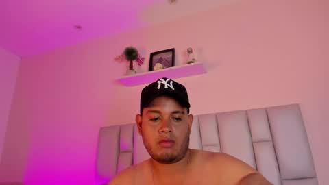 Snapshot of jay_kross1 chatting on February 11, 2026, 2:05 am jayyy online show from February 11, 2026, 2:05 am