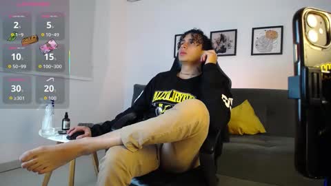 Snapshot of jay_taylors chatting on January 11, 2026, 10:37 pm Jay Taylors online show from January 11, 2026, 10:37 pm