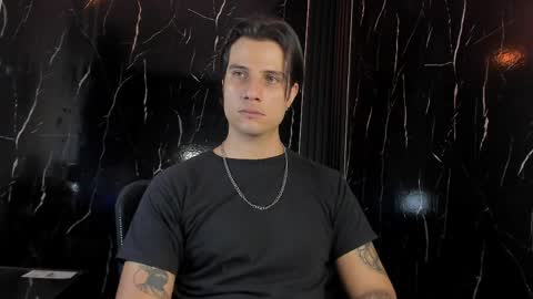 Snapshot of jayalvarrez_ chatting on April 19, 2026, 6:10 pm Jay Alvarrez online show from April 19, 2026, 6:10 pm