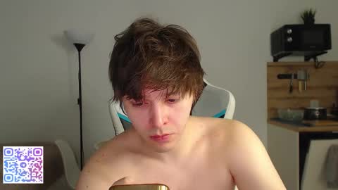 Snapshot of jayce_icestone chatting on December 20, 2025, 10:33 am Jayce online show from December 20, 2025, 10:33 am