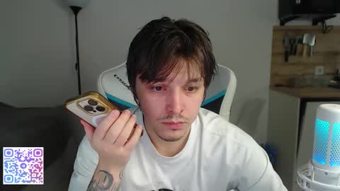 Snapshot of jayce_icestone chatting on January 8, 2026, 11:29 pm Jayce online show from January 8, 2026, 11:29 pm