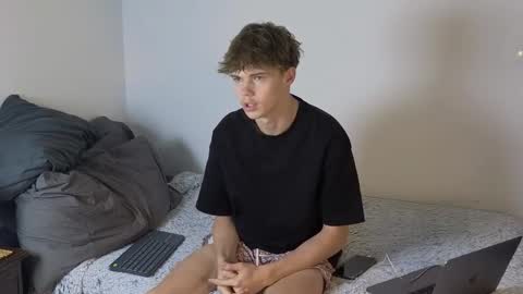 Snapshot of jaycex_69 chatting on February 26, 2026, 5:34 pm THE HOUSE online show from February 26, 2026, 5:34 pm