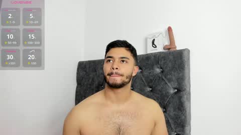 Snapshot of jayd_muscle1 chatting on May 27, 2026, 5:04 am jayd_muscle1 online show from May 27, 2026, 5:04 am