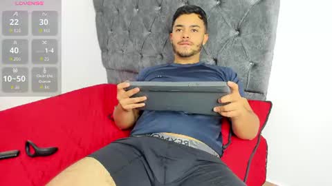 Snapshot of jayd_muscle1 chatting on June 10, 2026, 5:23 pm jayd_muscle1 online show from June 10, 2026, 5:23 pm