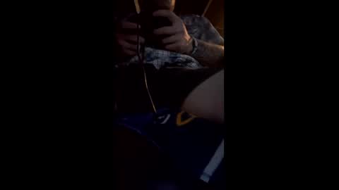 Snapshot of jayden420810 chatting on January 11, 2026, 11:37 am jayden420810 online show from January 11, 2026, 11:37 am