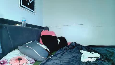 Snapshot of jaydomonique chatting on January 9, 2026, 3:20 am Naomiruty online show from January 9, 2026, 3:20 am