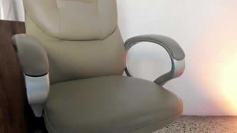 Snapshot of jaygrip chatting on February 14, 2026, 2:14 pm Jay online show from February 14, 2026, 2:14 pm