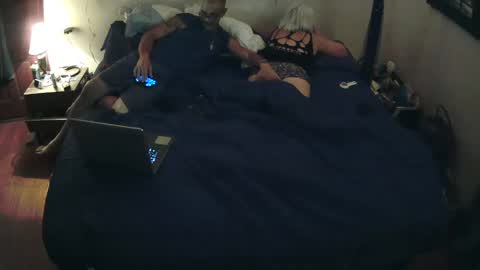 Snapshot of jayhood718 chatting on October 23, 2025, 3:28 am jayhood718Bk sexy pearl online show from October 23, 2025, 3:28 am