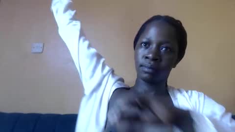 Snapshot of jayny1 chatting on October 26, 2025, 5:13 am Jayny online show from October 26, 2025, 5:13 am