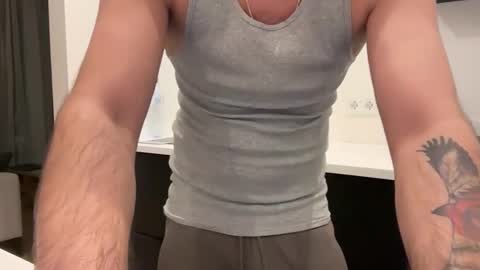 Snapshot of jayr640 chatting on October 21, 2025, 7:03 pm SilentScorpio online show from October 21, 2025, 7:03 pm