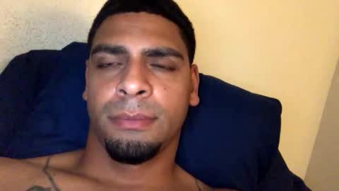 Snapshot of jaysofly89 chatting on November 30, 2025, 10:58 pm Jayfly online show from November 30, 2025, 10:58 pm