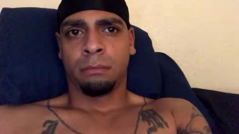 Snapshot of jaysofly89 chatting on December 2, 2025, 12:32 pm Jayfly online show from December 2, 2025, 12:32 pm