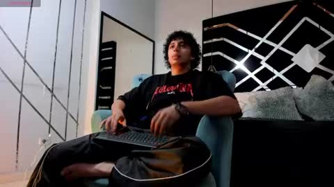 Jay Taylor online show from July 3, 2026, 11:38 am