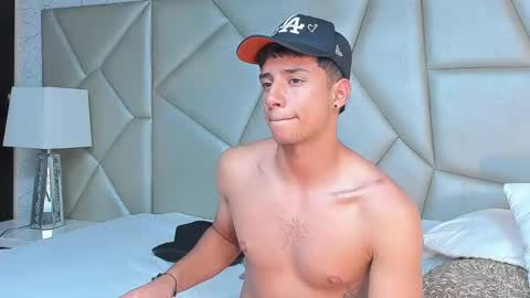 jaze_bradley online show from March 10, 2025, 3:52 pm