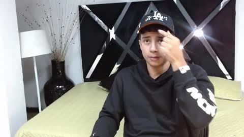 jaze_bradley online show from March 11, 2025, 11:23 am