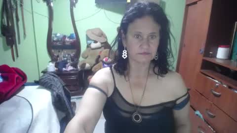 Snapshot of jazmin_rios chatting on February 10, 2025, 10:31 am jazmim online show from February 10, 2025, 10:31 am