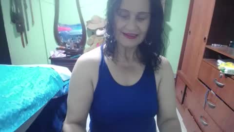 Snapshot of jazmin_rios chatting on February 17, 2025, 12:16 pm jazmim online show from February 17, 2025, 12:16 pm