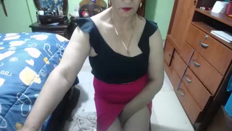 Snapshot of jazmin_rios chatting on February 24, 2025, 12:05 pm jazmim online show from February 24, 2025, 12:05 pm