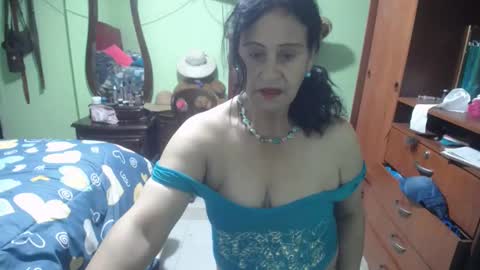 Snapshot of jazmin_rios chatting on March 1, 2025, 11:06 am jazmim online show from March 1, 2025, 11:06 am