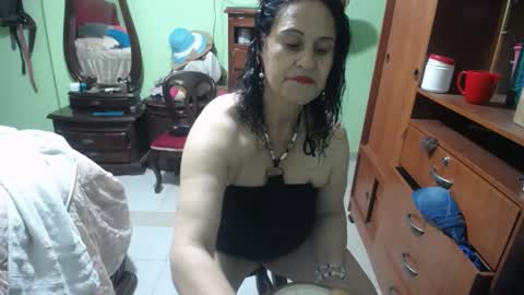 Snapshot of jazmin_rios chatting on March 6, 2025, 1:03 pm jazmim online show from March 6, 2025, 1:03 pm