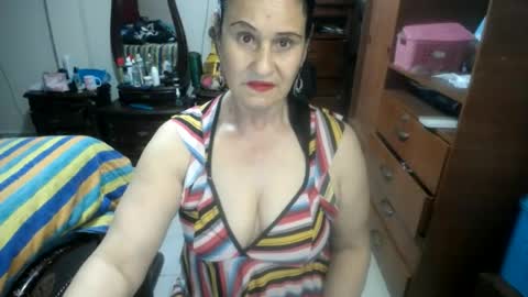 Snapshot of jazmin_rios chatting on July 6, 2026, 12:02 pm jazmim online show from July 6, 2026, 12:02 pm