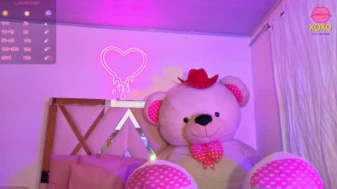 Jazmin  online show from September 27, 2025, 11:48 am