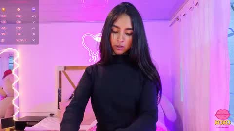 Jazmin  online show from October 1, 2025, 11:49 am