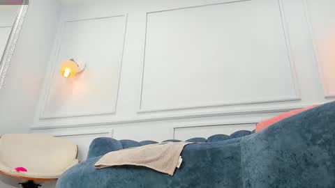 Jasmine  online show from February 9, 2025, 6:54 am