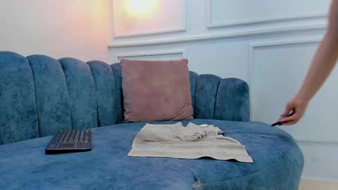 Jasmine  online show from February 21, 2025, 11:22 am