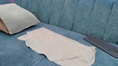 Jasmine  online show from March 9, 2025, 10:08 am