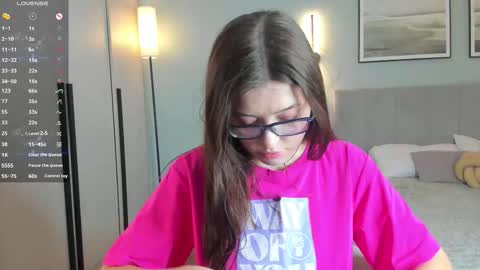 Snapshot of jazminenakano chatting on December 21, 2025, 7:10 pm Mira the personal mirage D online show from December 21, 2025, 7:10 pm