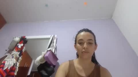jazminojeda online show from May 1, 2026, 3:11 am