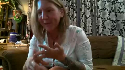 Snapshot of jazzmcjames chatting on September 29, 2025, 4:06 am jazzmcjames online show from September 29, 2025, 4:06 am