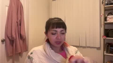 Snapshot of jazzy_lux chatting on May 19, 2026, 5:25 am jazzy_lux online show from May 19, 2026, 5:25 am
