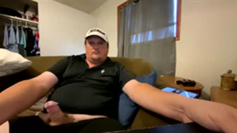 Snapshot of jbboy82 chatting on December 1, 2025, 8:47 pm jbboy82 online show from December 1, 2025, 8:47 pm