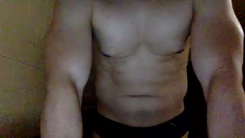 Cali111000 online show from June 3, 2026, 5:32 am