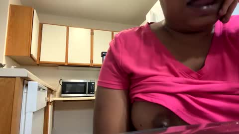 Snapshot of jccaramelbarbie12 chatting on January 27, 2025, 6:09 pm JCCaramelbarbie online show from January 27, 2025, 6:09 pm