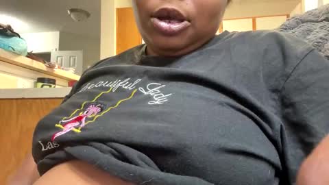 Snapshot of jccaramelbarbie12 chatting on February 6, 2025, 12:11 am JCCaramelbarbie online show from February 6, 2025, 12:11 am