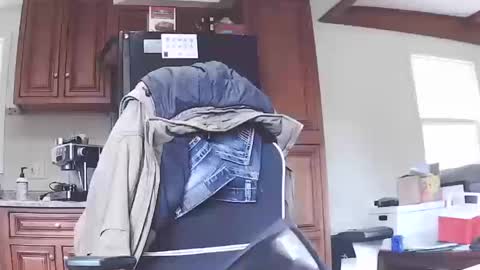 Snapshot of jd19852 chatting on October 12, 2025, 8:19 pm jd19852 online show from October 12, 2025, 8:19 pm